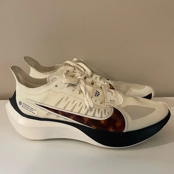 Nike Zoom Gravity Leopard Runners‎ - Picture 3 of 6